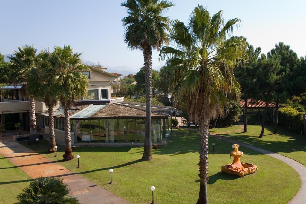 Hotel Villa Undulna - Terme della Versilia Cinquale Esterno foto